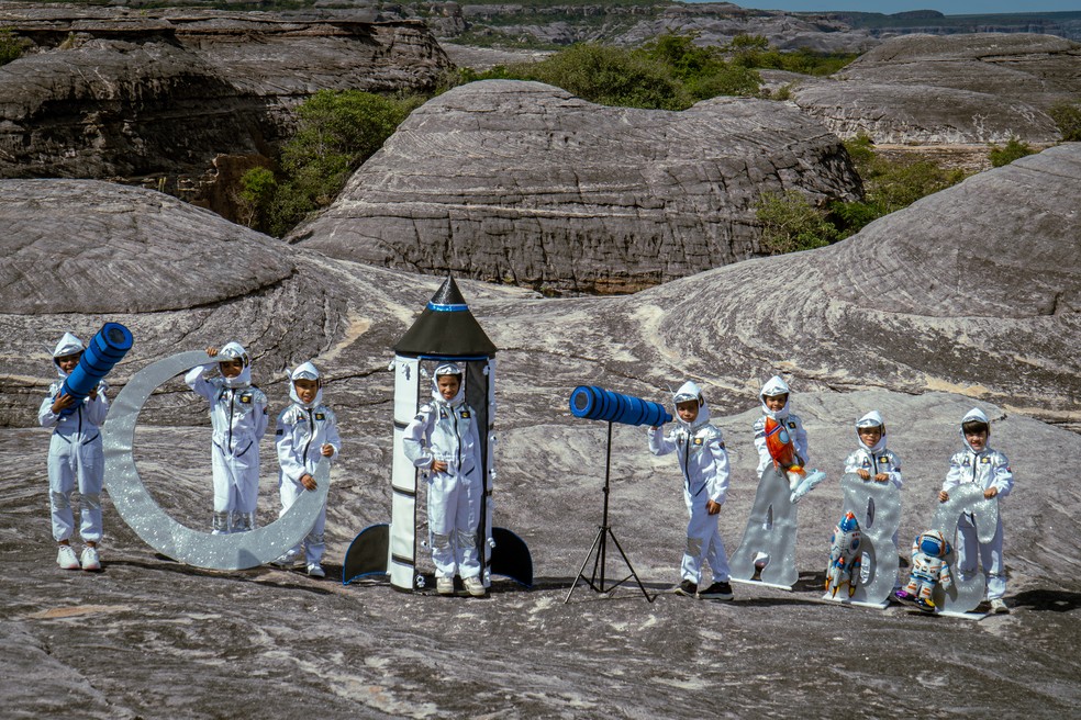 Serra das Confusões, no PI, vira Marte para ensaio de formatura do ABC inspirado em astronautas — Foto: Joaquim Neto