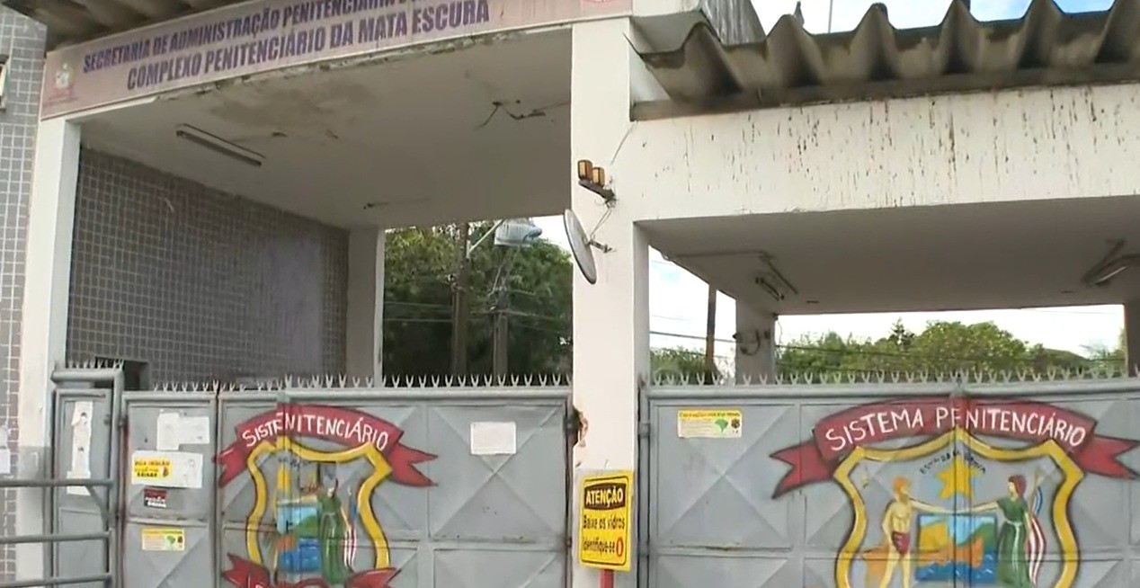 Justiça determina aumento progressivo de policiais penais no presídio de Salvador