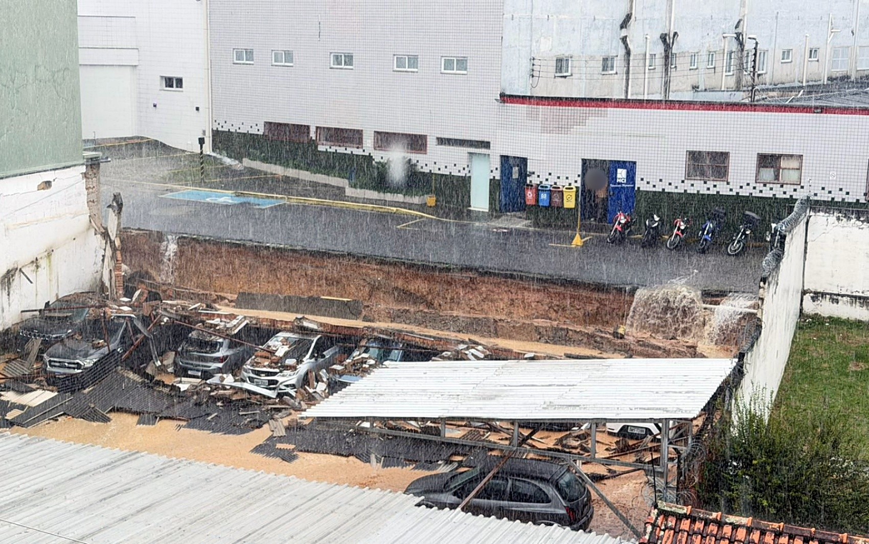 Chuvas causam transtornos no Sul de Minas