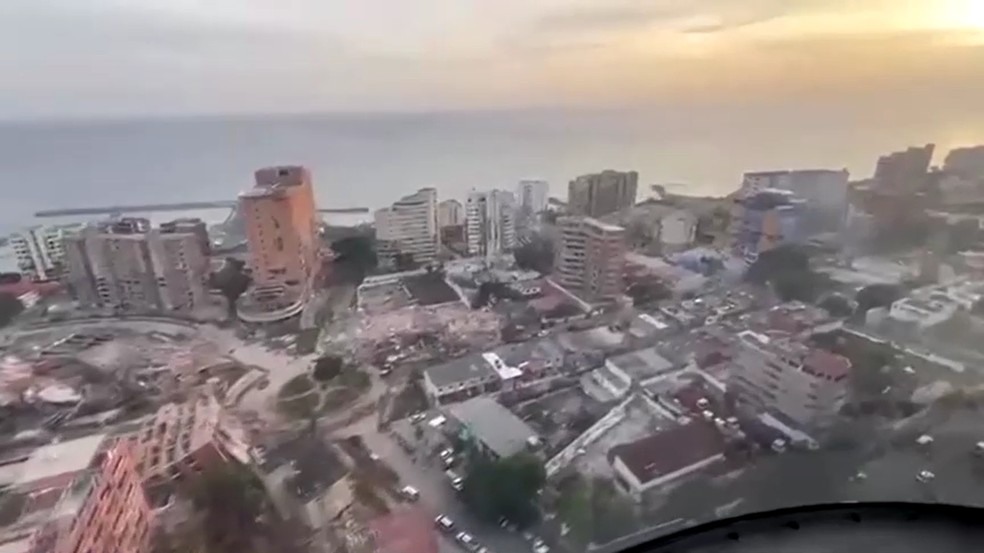 Sobrevoo La Guaira — Foto: Reprodução: Redes Sociais
