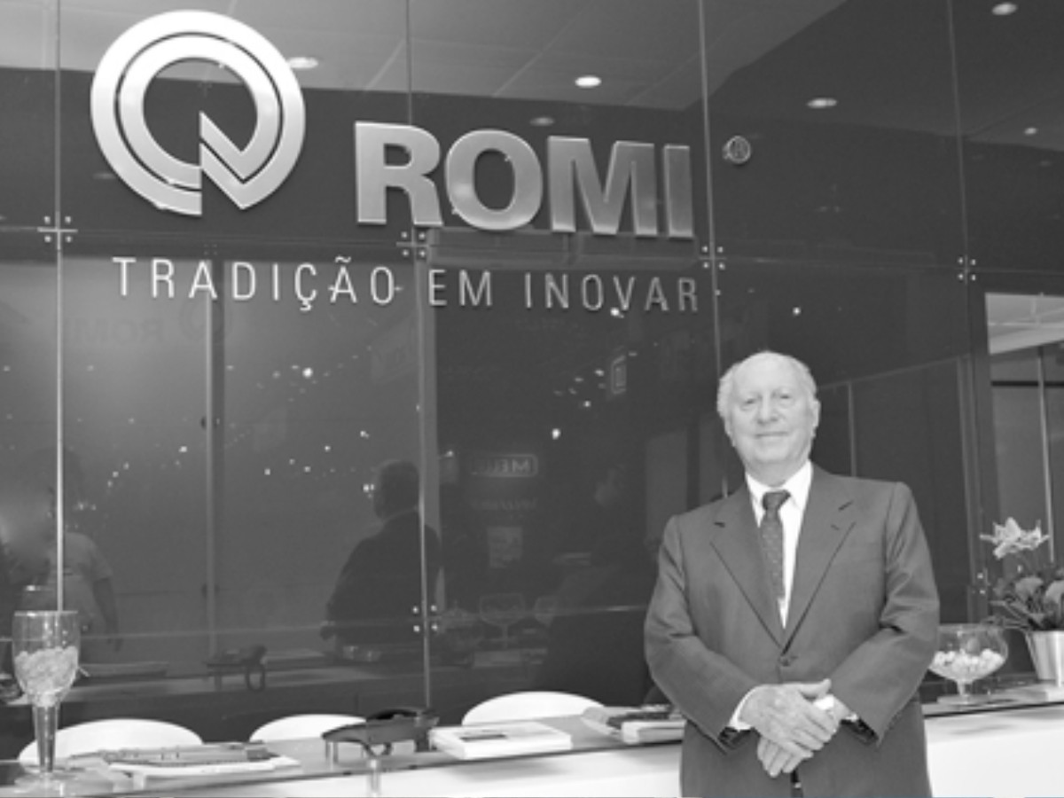 Morre Romeu Romi, cofundador de indústria que produziu primeiro carro nacional em série  