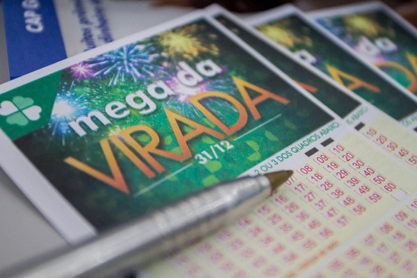Mega da Virada: site da Caixa tem fila de espera para apostas