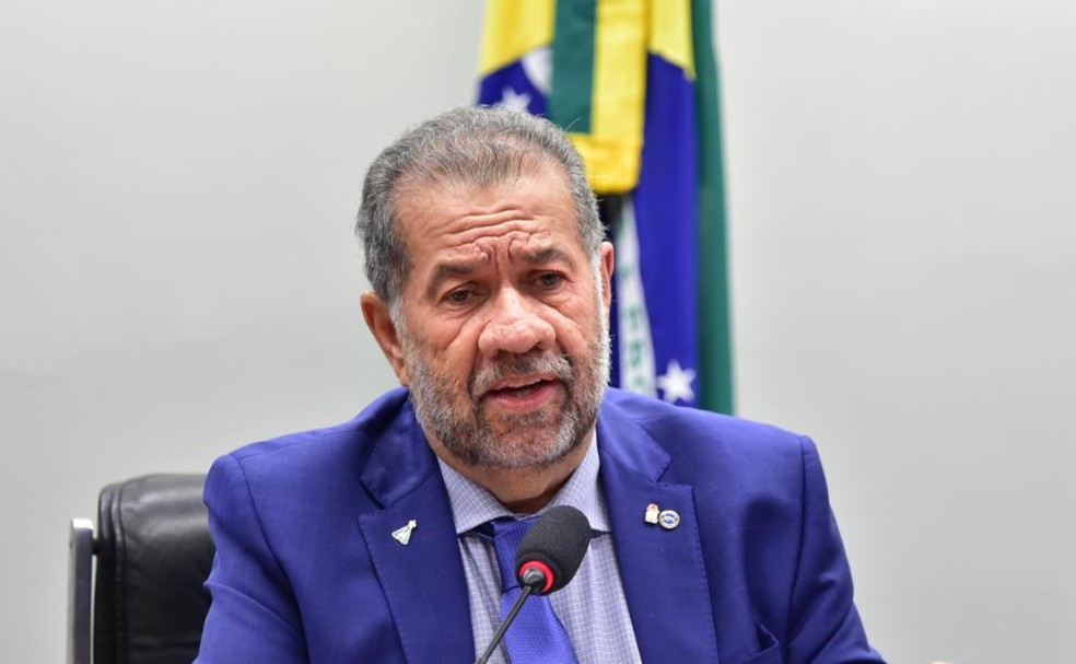 Magno Malta pede CPI do INSS e prisão de Lupi