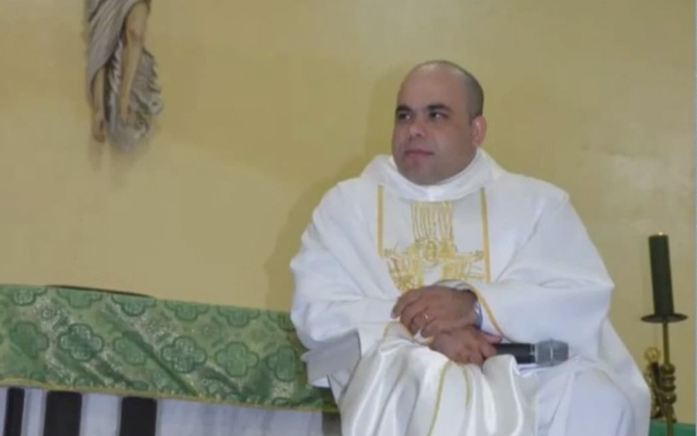 Padre que estava desaparecido na Bahia é encontrado no Espírito Santo, diz Diocese  — Foto: Reprodução/TV Santa Cruz