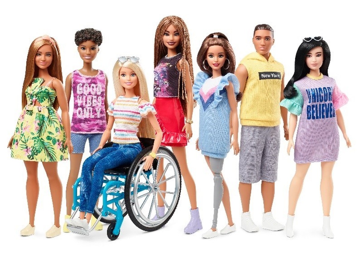 Mattel lança Barbie com deficiência física | Midia e Marketing | G1