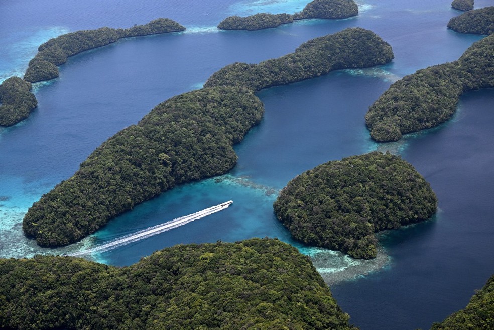 Ilhas na costa de Koror, na capital do Palau, em 4 de setembro de 2026 — Foto: Saeed Khan/AFP