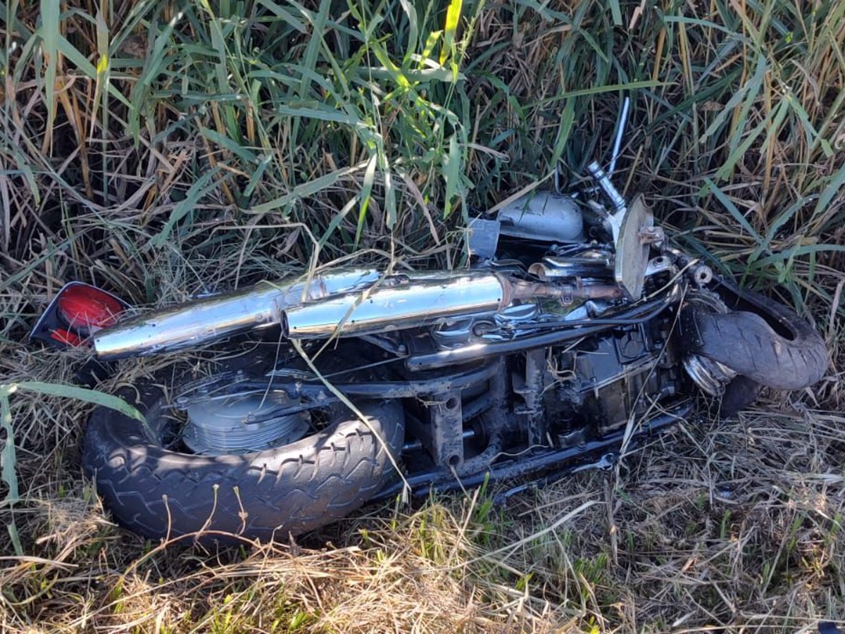 Militar das Forças Armadas morre em acidente de moto na MG-050, em Divinópolis 