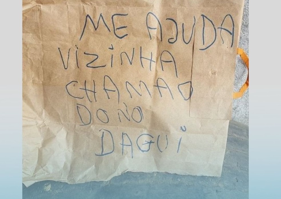 Mulher mantida em cárcere escreve bilhete pedindo ajuda em RO — Foto: PM/Divulgação
