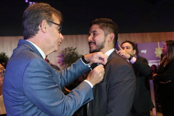 Servidor da Ufopa recebe Ordem Nacional do Mérito Educativo