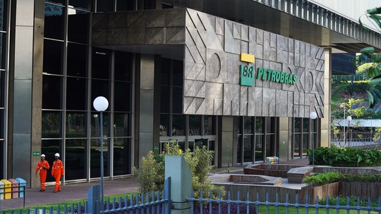 Petrobras: Governo recua e propõe pagar 50% dos dividendos extras - Foto: (Marcos Serra Lima/g1)
