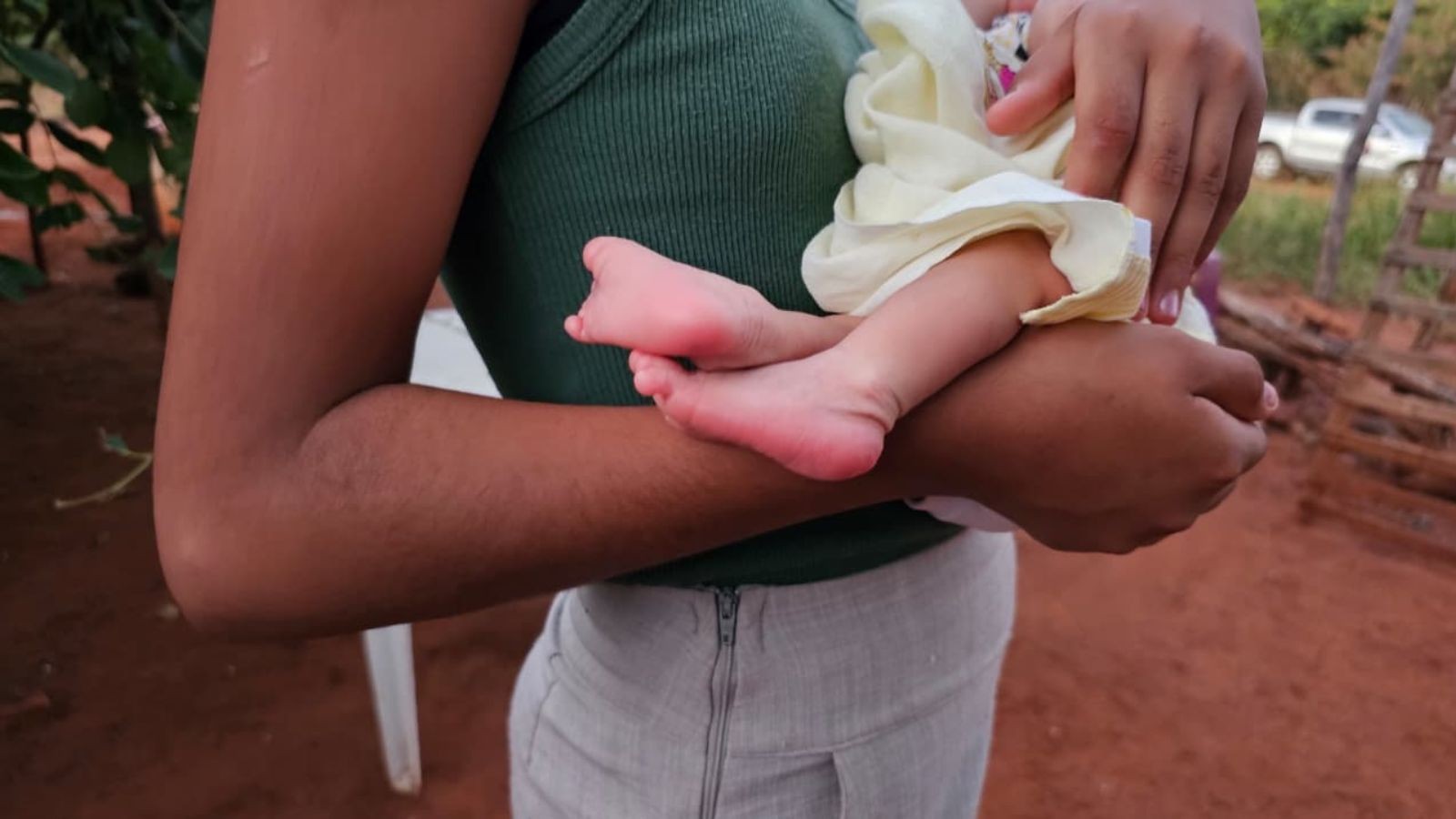 'Meu psicológico está acabado', diz mãe de recém-nascida que sofreu tentativa de sequestro em maternidade de Teresina