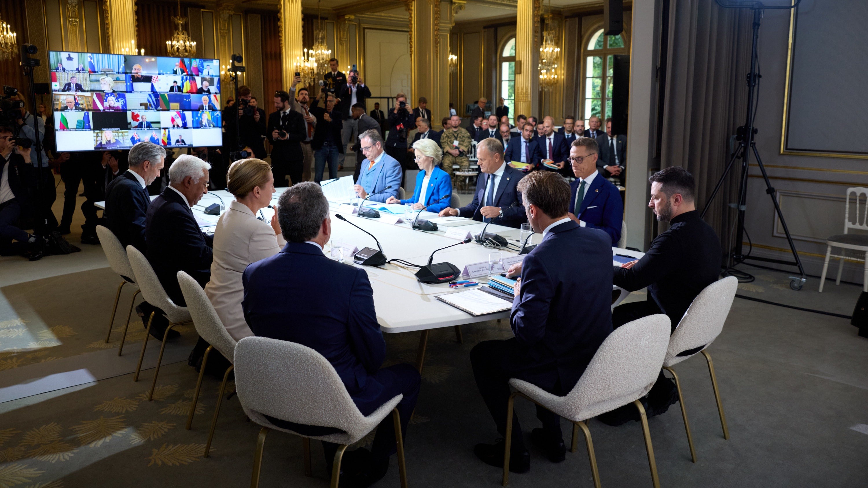 Guerra Rússia X Ucrânia: 26 países prometeram enviar tropas como garantia de segurança, diz Macron após reunião