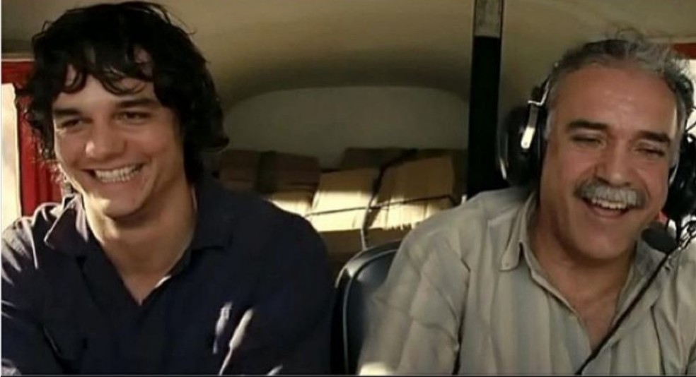 Wagner Moura e Dato de Oliveira no filme Vips, de 2011 — Foto: Reprodução/Arquivo pessoal