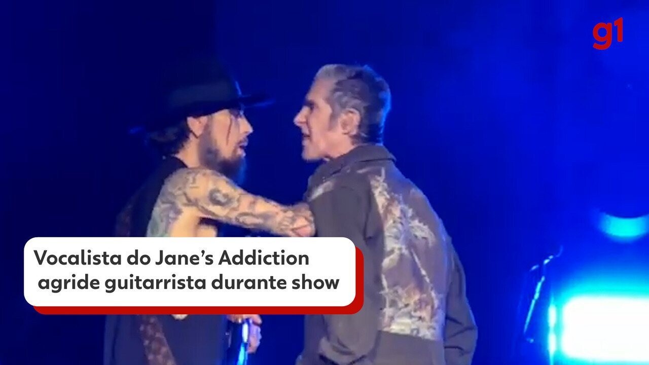 Vocalista do Jane's Addiction agride guitarrista durante show; banda pede desculpas