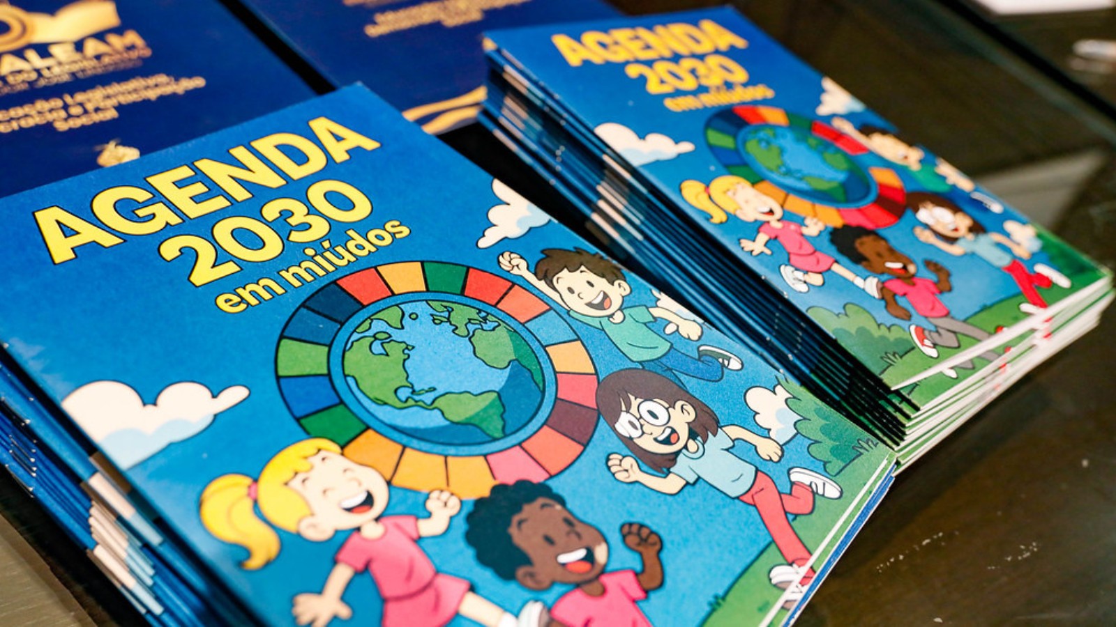 Livro “Agenda 2030 em Miúdos” é apresentado na COP30