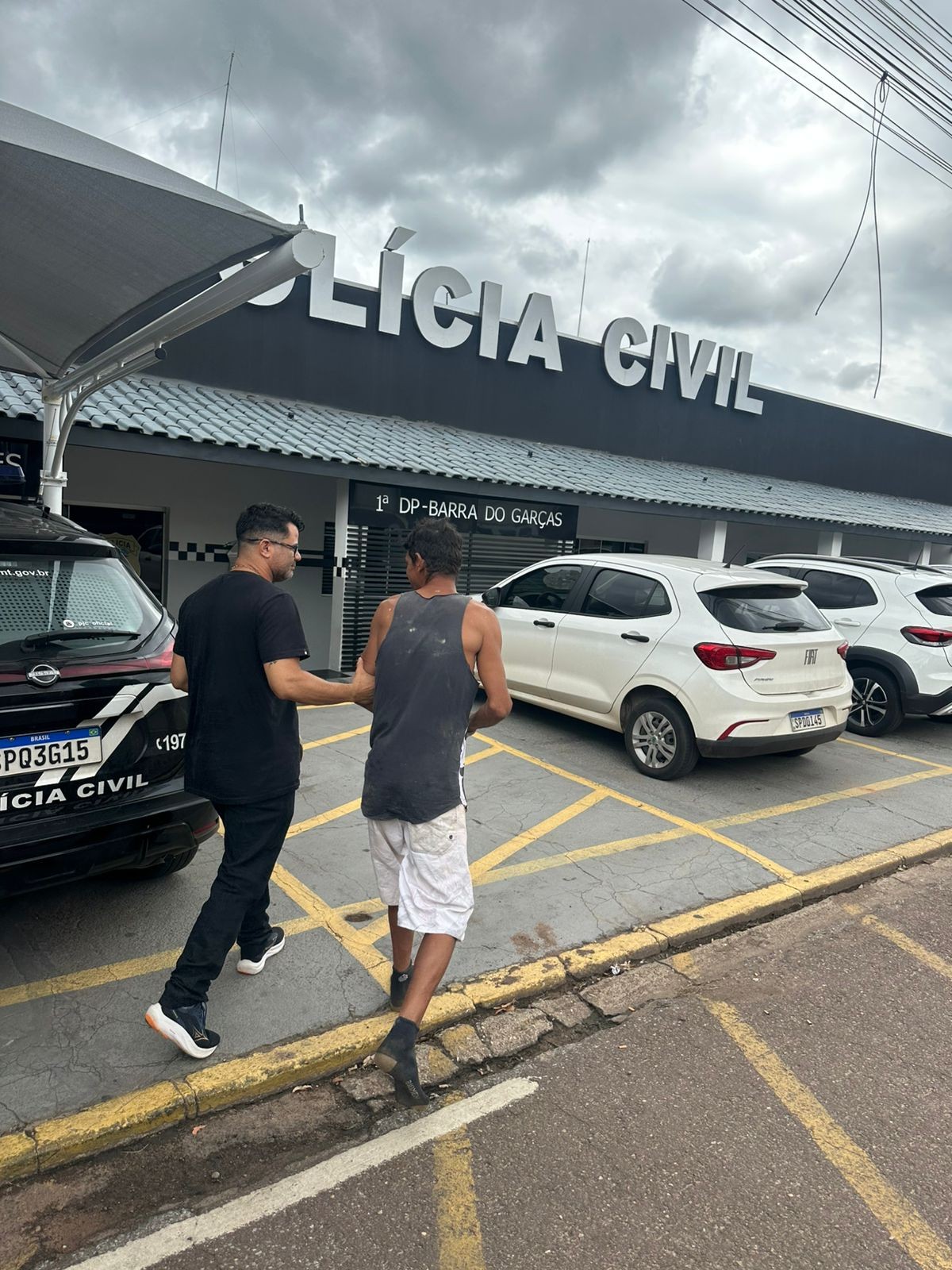 Operação contra facção prende 4 investigados por tráfico de drogas em MT