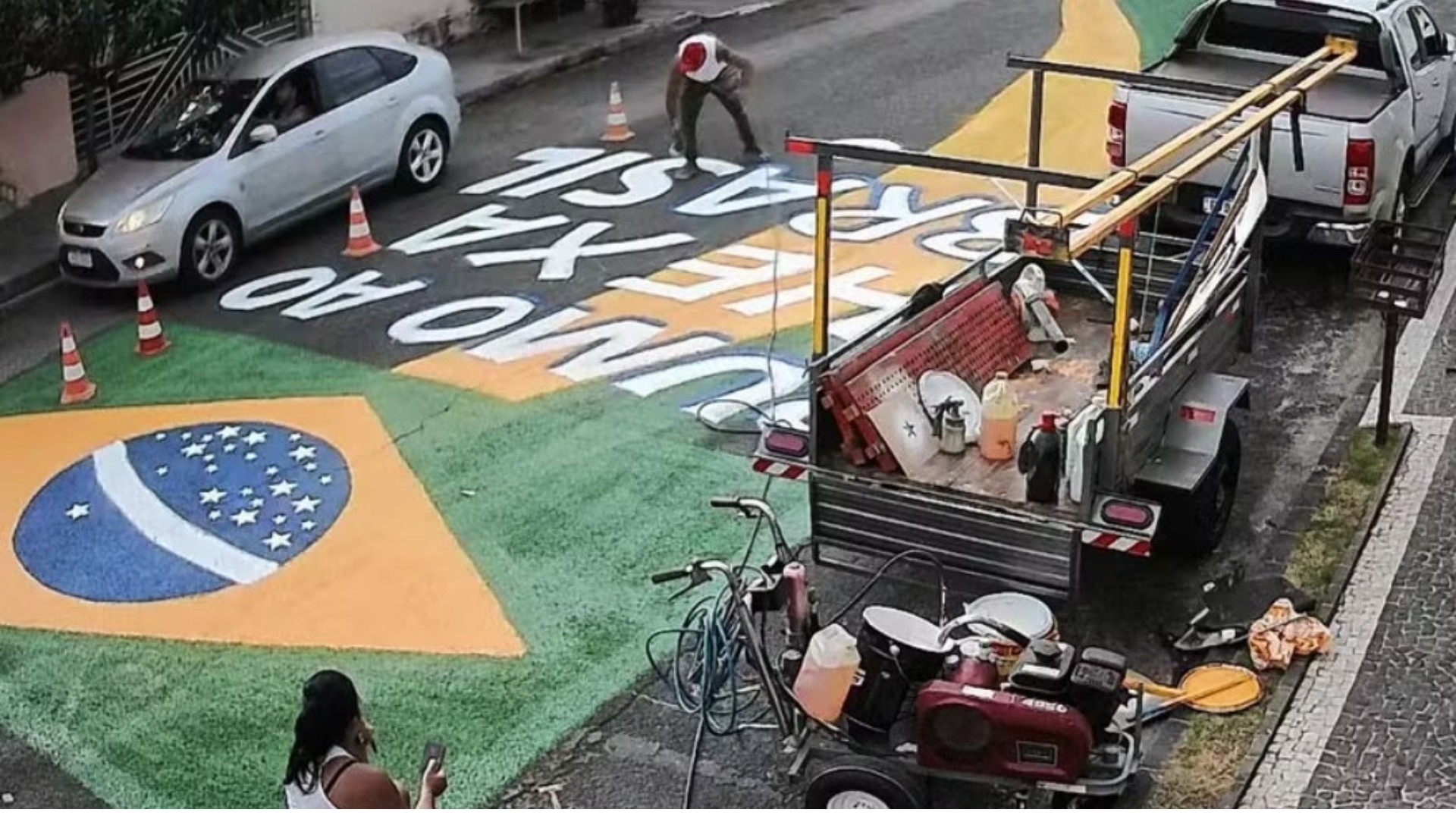 Entenda quais pinturas e enfeites podem e o que não pode ser feito em ruas