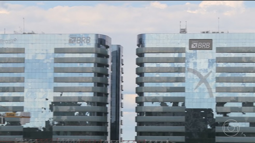 PF diz que Vorcaro usou empresas de fachada, laranjas e fundos de investimento para ocultar propina a ex-presidente do BRB — Foto: Jornal Nacional/ Reprodução