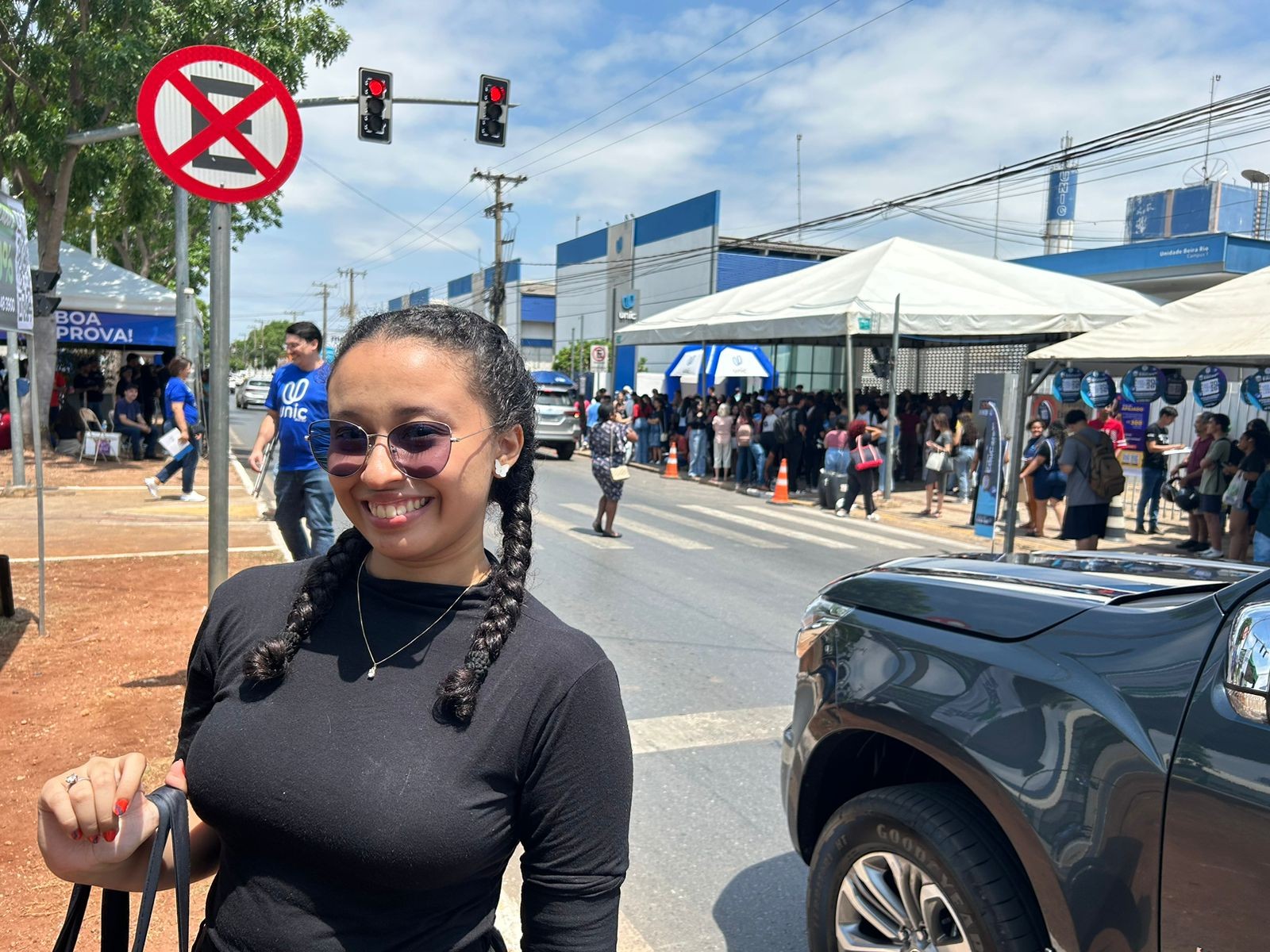 Enem 2025: estudante chega 4 horas antes do fechamento dos portões para realizar prova em Cuiabá