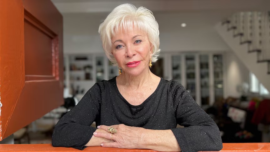 Isabel Allende fala de novo romance e critica governo Trump: 'Política devastadora'