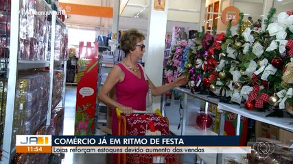 Lojas reforçam estoques devido o aumento de vendas para datas comemorativas