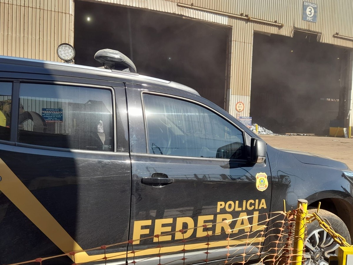 Abrea denuncia: Sama afronta de novo o STF, tenta exportar 340 toneladas de  amianto; 10 carretas chegam ao porto de Santos, em SP, nesta tarde -  Viomundo