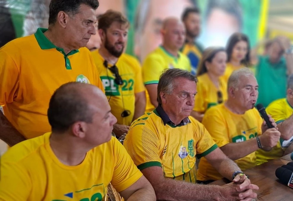 Bolsonaro participou de campanha eleitoral em João Pessoa — Foto: Felipe Nunes/CBN João Pessoa