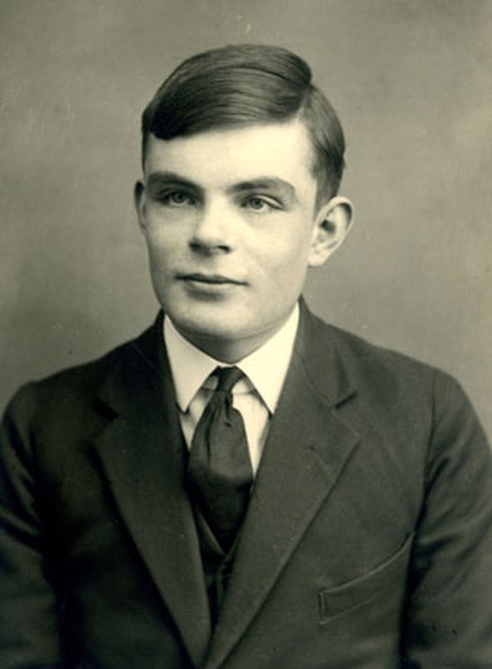 Alan Turing foi um dos precursores da inteligência artificial — Foto: AFP