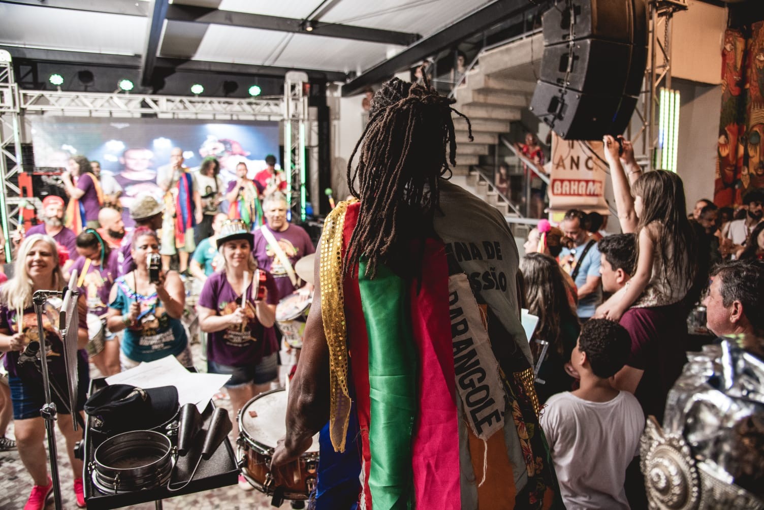 Só Love, Parangolé Valvulado, encontro de cavaleiros, exposição de carros antigos e mais: veja a agenda cultural para JF e região