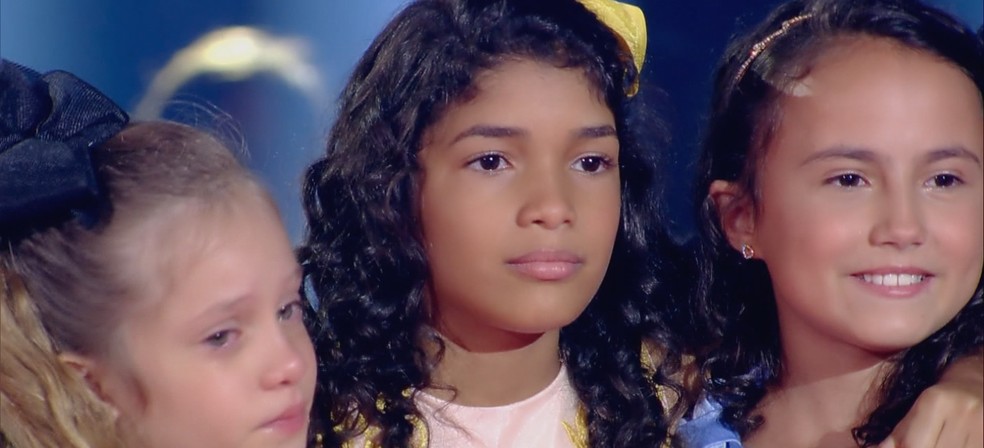 Patii on X: #TheVoiceKids Outras meninas com 9 anos// eu quando tinha 9  anos  / X