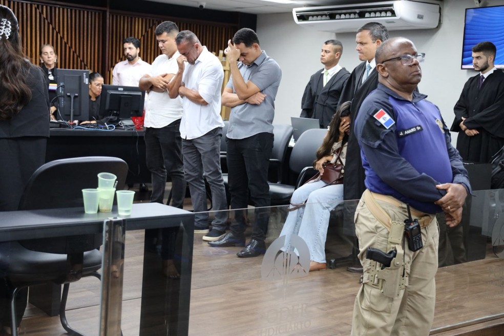 Três policiais e uma ex-policial são condenados pela morte de Davi da Silva, após abordagem policial no Benedito Bentes, em Maceió — Foto: Divulgação/MP-AL