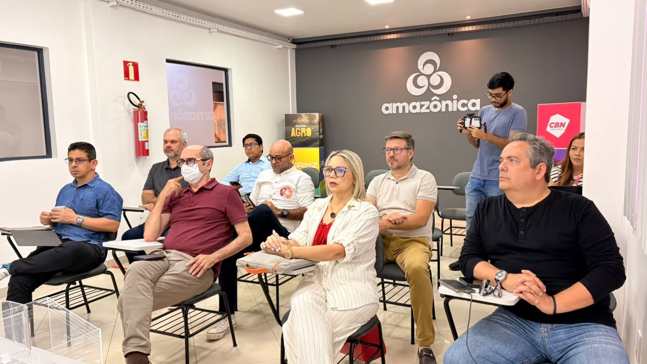 Representantes de candidatos ao Senado no AP participam de reunião sobre debate na Rede Amazônica