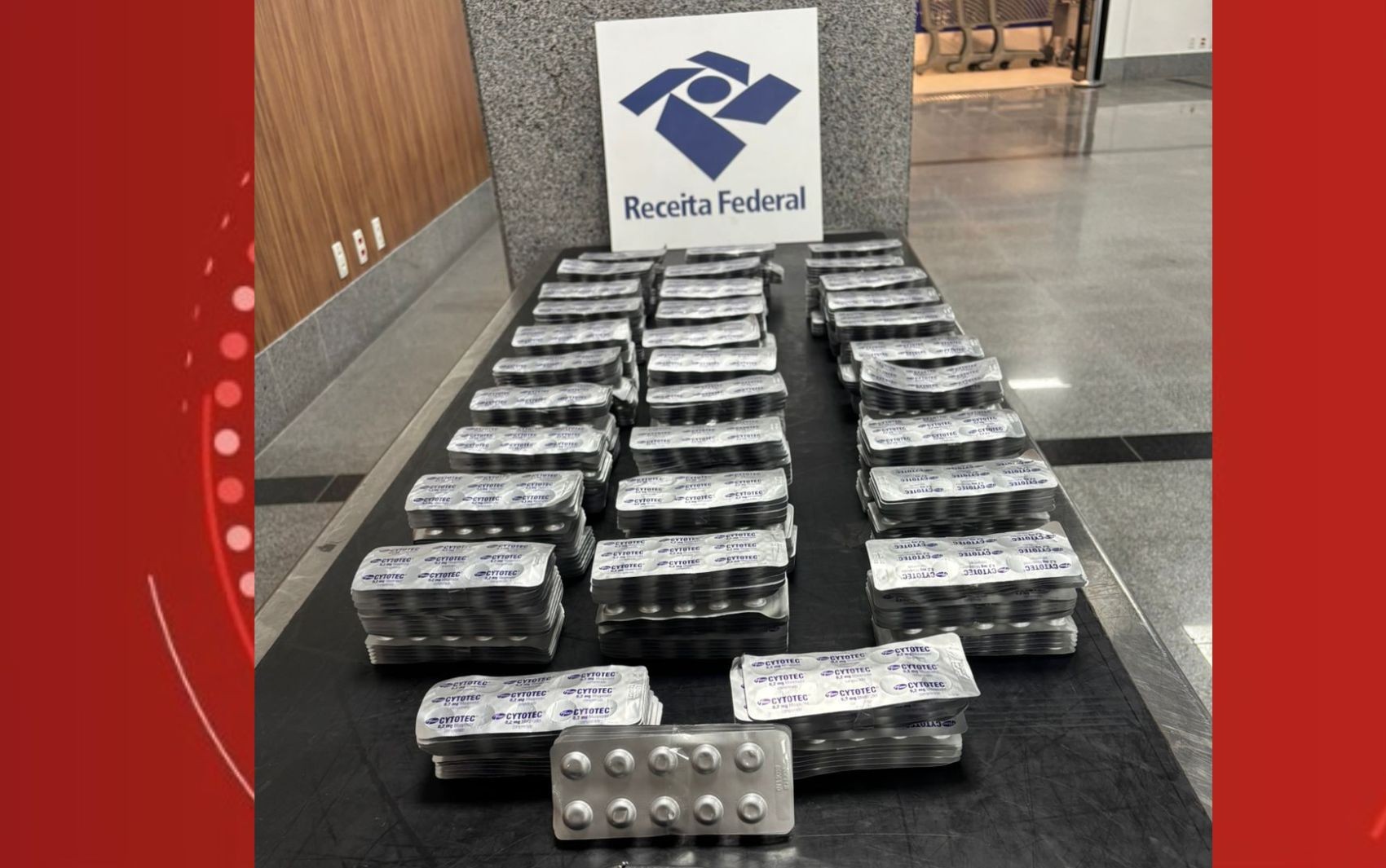 Quase 10 mil comprimidos de medicamento abortivo são apreendidos com idosa no aeroporto de Salvador