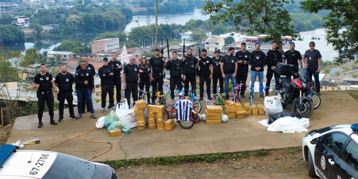 Polícia Civil realiza operação contra o tráfico de drogas em Santo Antônio de Pádua