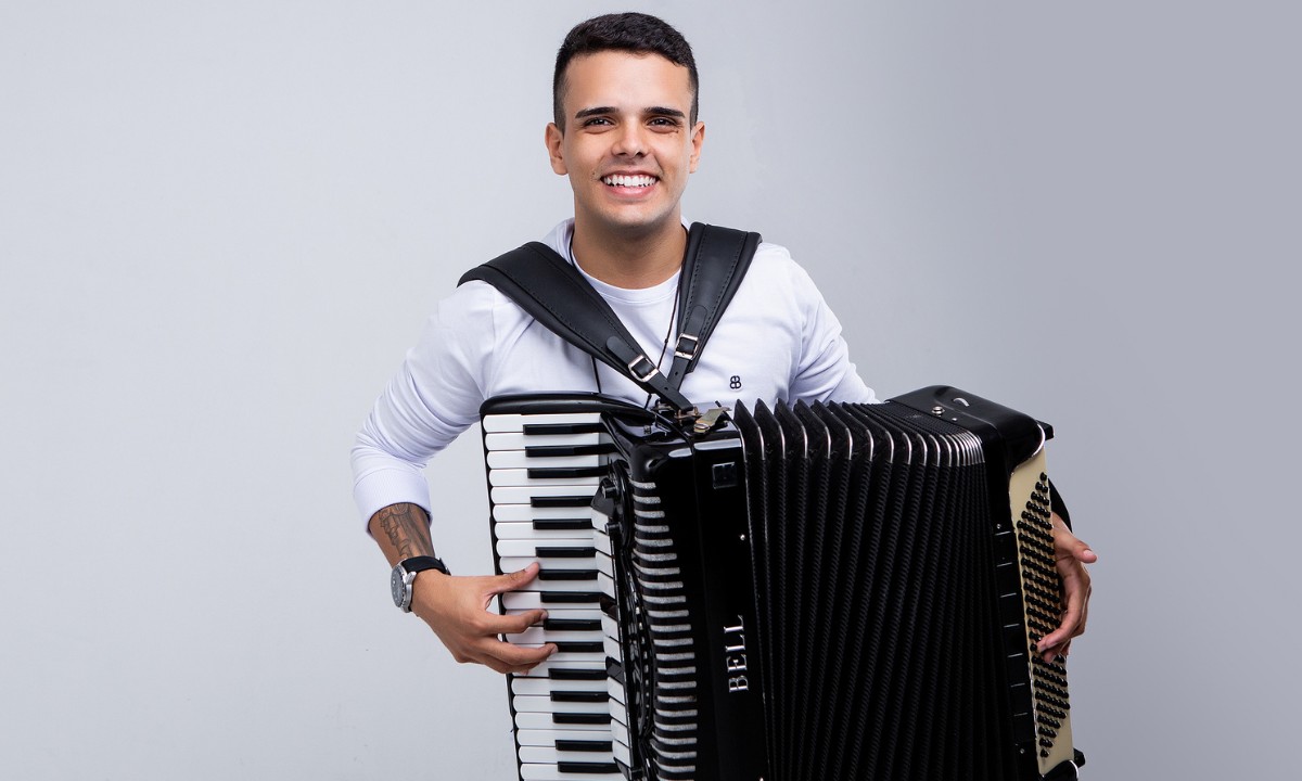 William Sanfona grava DVD com show gratuito em Feira de Santana; Unha Pintada e Nadson Ferinha estão entre convidados