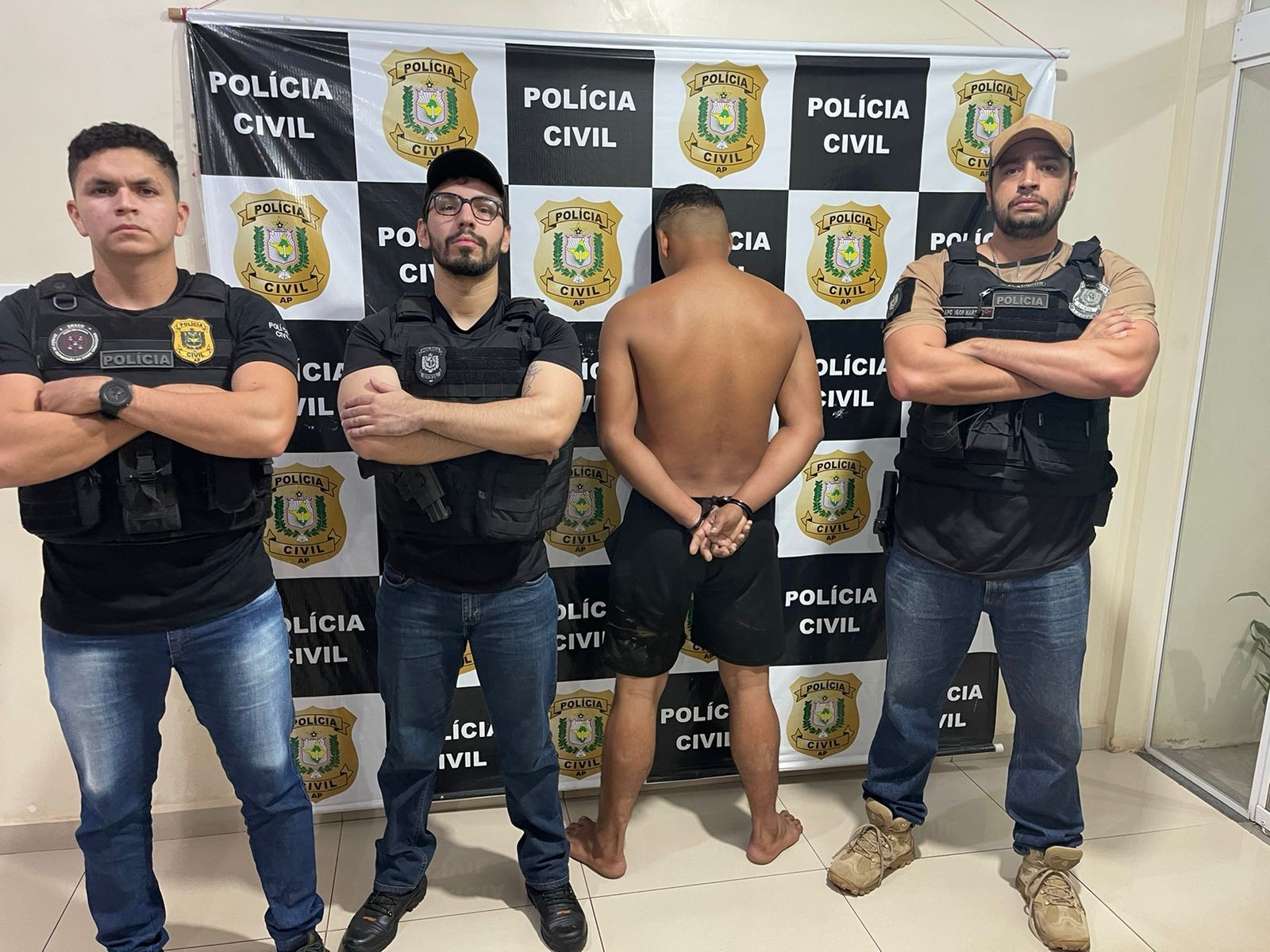 No AP, homem é preso após chutar barriga de esposa grávida de 7 meses; mãe e bebê morreram 