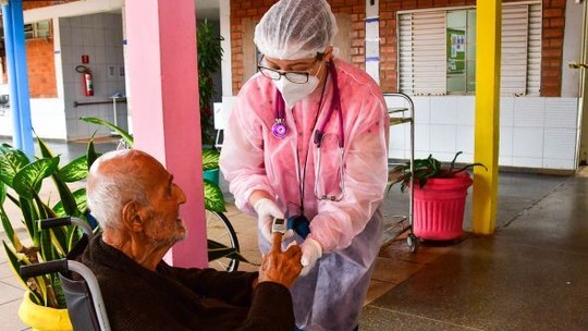 Envelhecimento dos brasileiros exigirá R$ 67 bi a mais para a Saúde em 10 anos - Foto: (Prefeitura de Cuiabá)