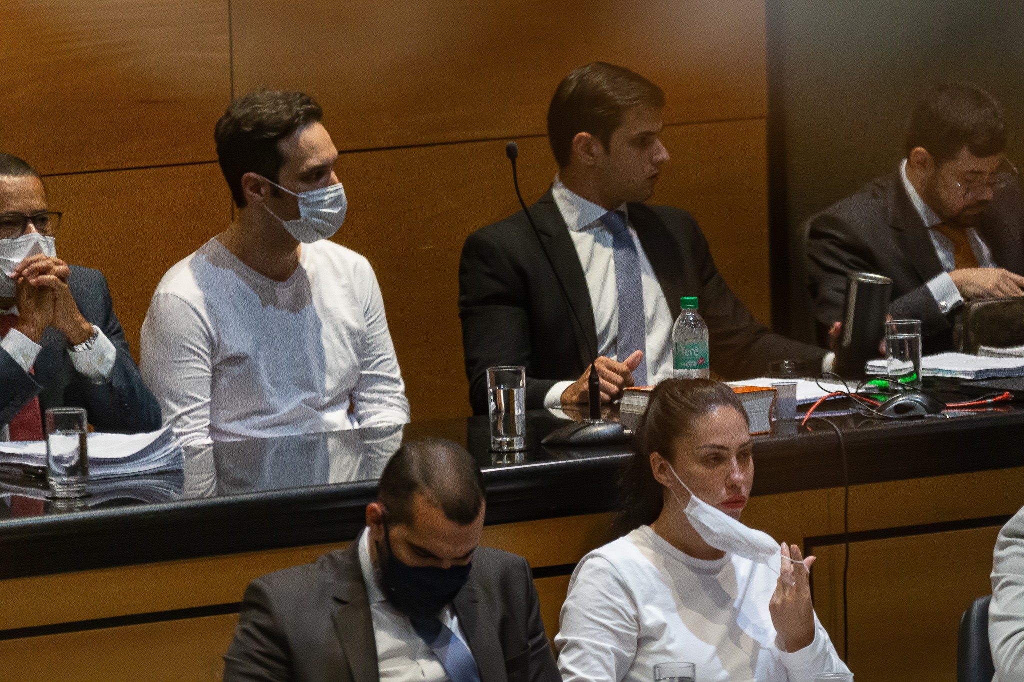 Contestação de provas, ‘pressão sobre testemunhas’ e saúde mental: as estratégias de Jairinho e Monique no caso Henry Borel