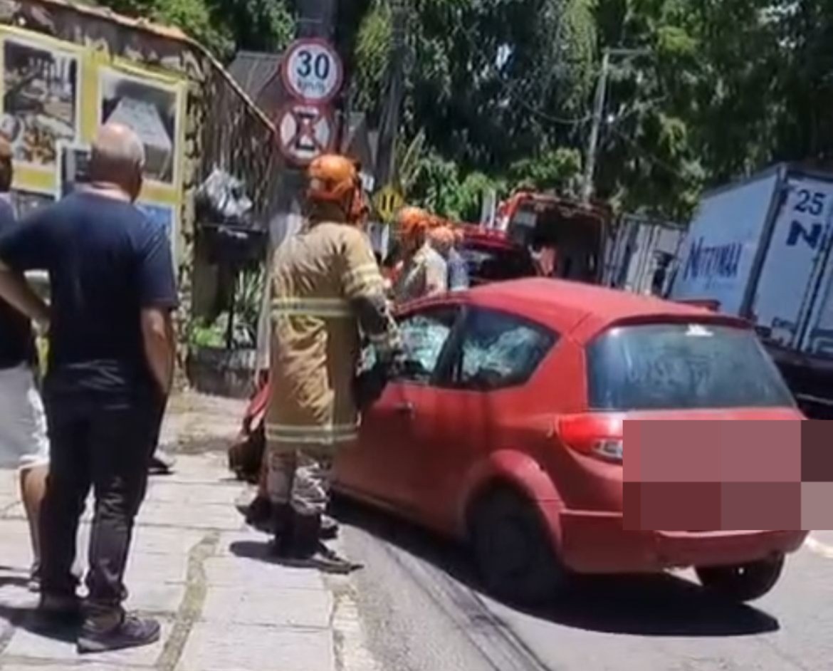 Turista é atropelado em Penedo 