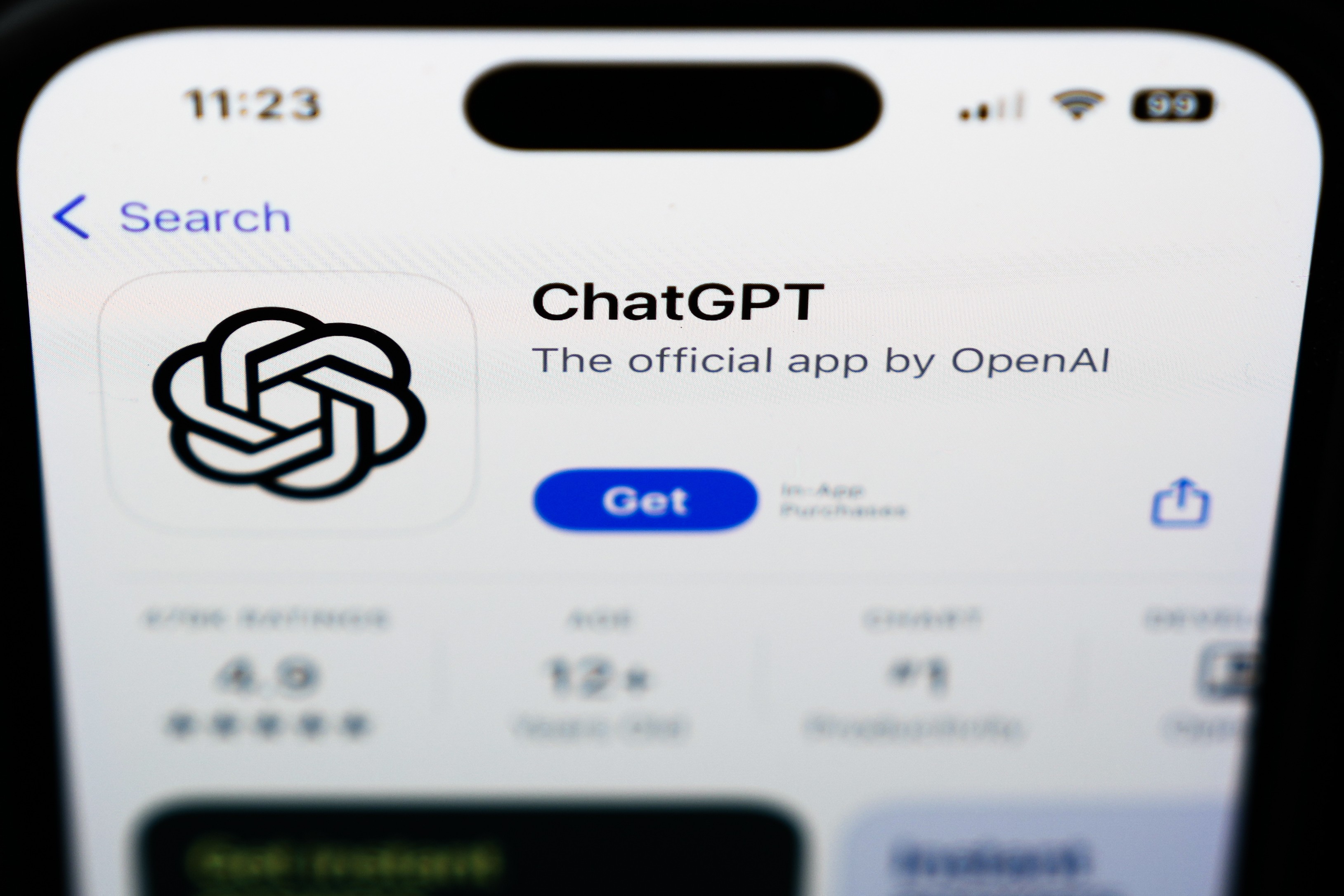 OpenAI lança nova versão do ChatGPT, chamada GPT-4.5, para usuários pagantes