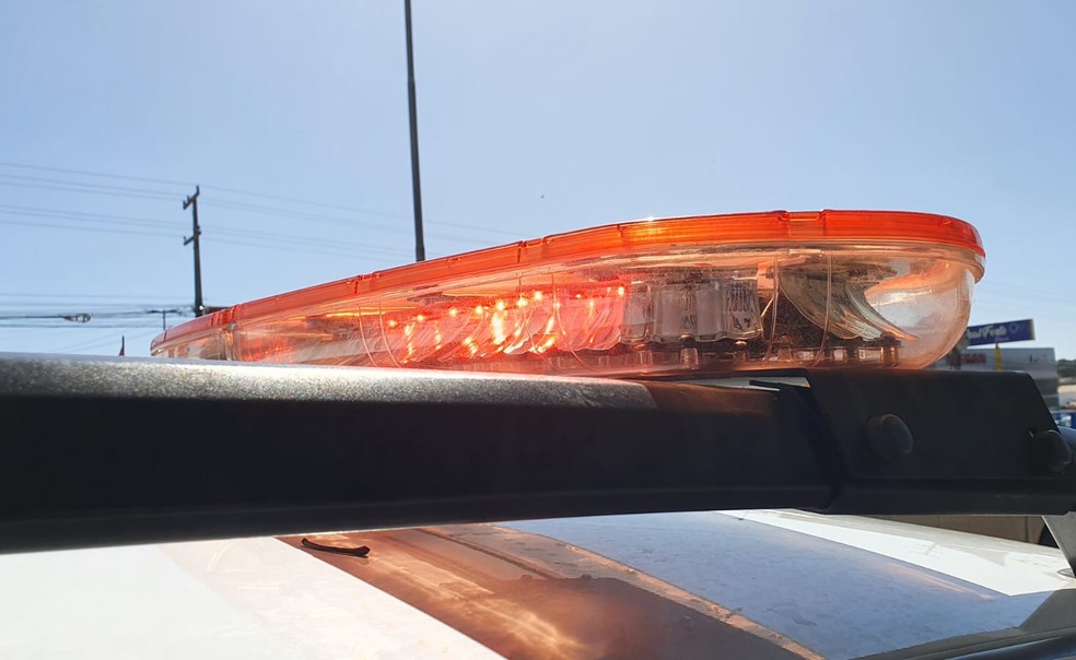 Sirene, polícia, giroflex, viatura — Foto: Heloise Hamada/g1