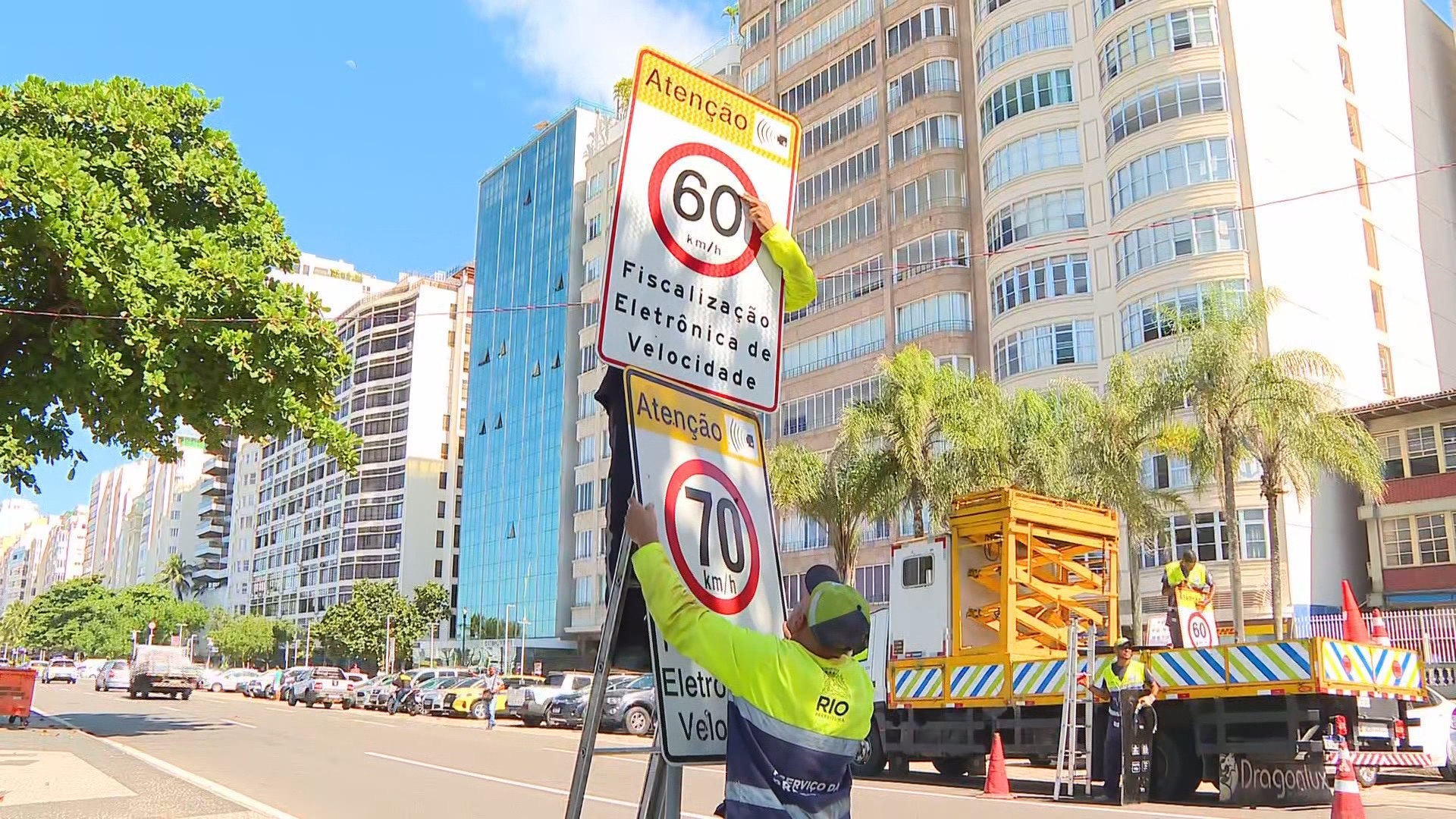 A partir desta sexta, ciclomotores poderão circular na orla do Rio; velocidade máxima cai para 60 km/h