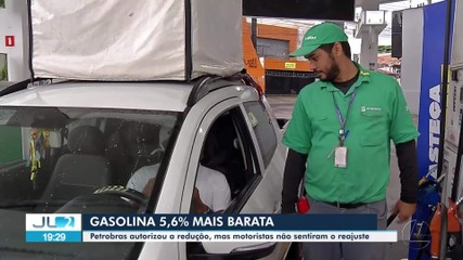 Gasolina mais barata: Petrobras autoriza a redução, mas motoristas não sentiram o reajuste