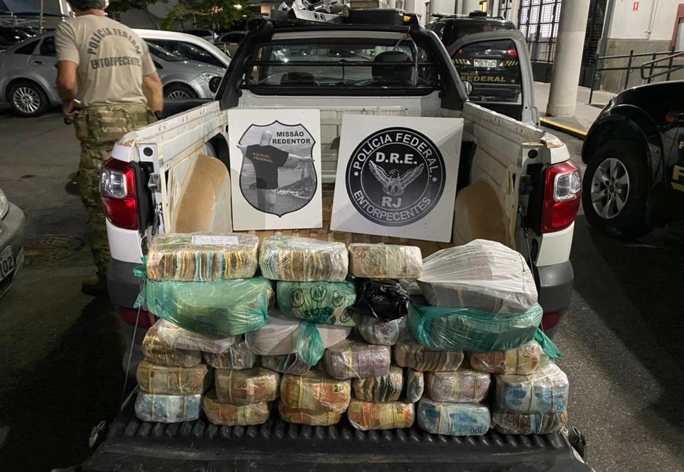 GAECO/MPRJ e a Polícia Federal realizam uma operação conjunta nesta quinta-feira (27) para prender integrantes de uma quadrilha pelos crimes de tráfico de drogas e lavagem de dinheiro — Foto: Reprodução