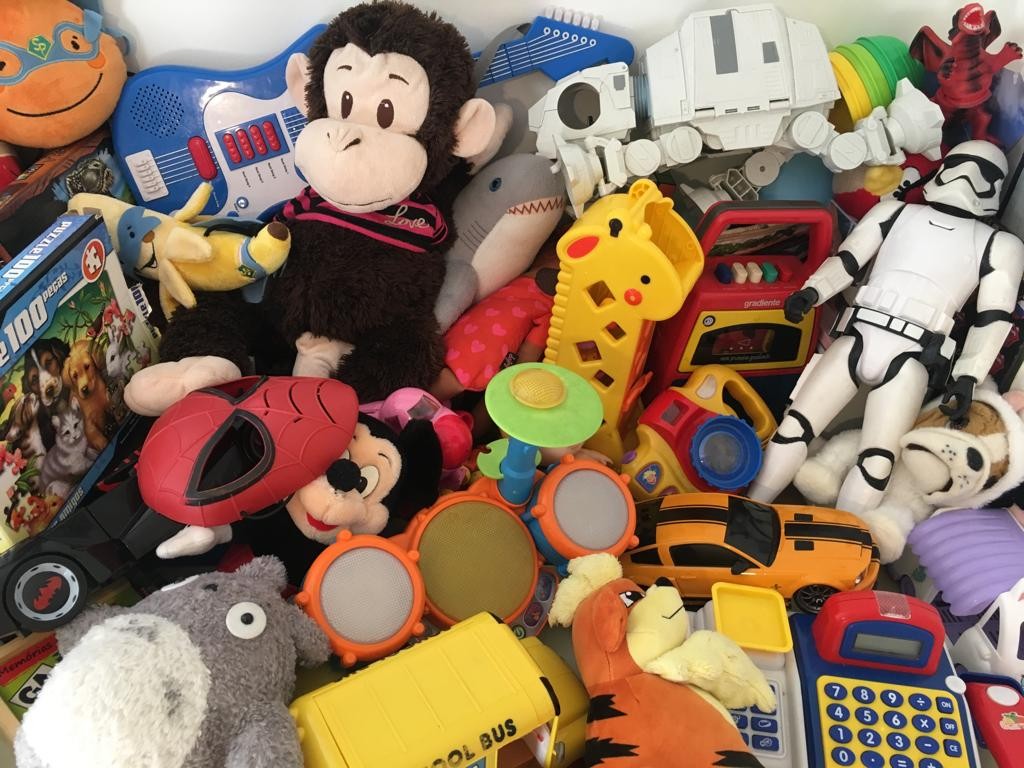 Projeto Natal Solidário arrecada brinquedos para crianças em Quatis