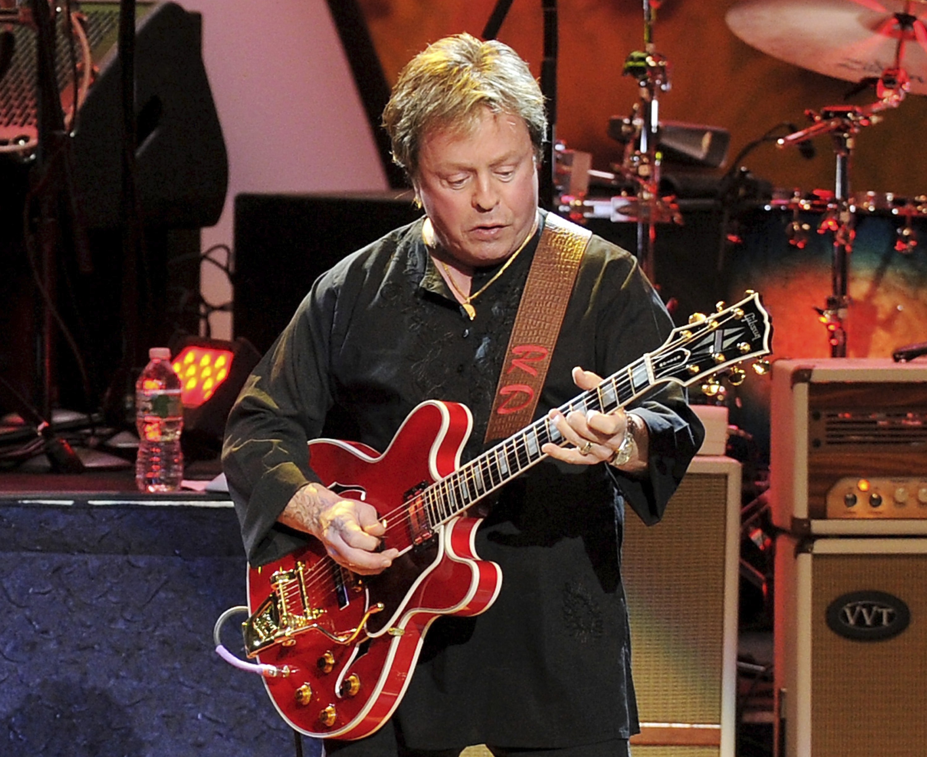 Rick Derringer, guitarrista conhecido por 'Hang on Sloopy', morre aos 77 anos