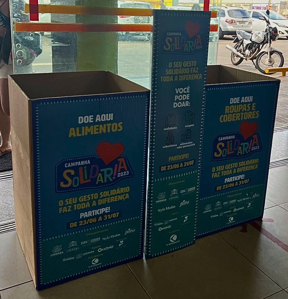 Ponto de coleta &agrave; disposi&ccedil;&atilde;o para doa&ccedil;&otilde;es &mdash; Foto: TV Integra&ccedil;&atilde;o/Divulga&ccedil;&atilde;o