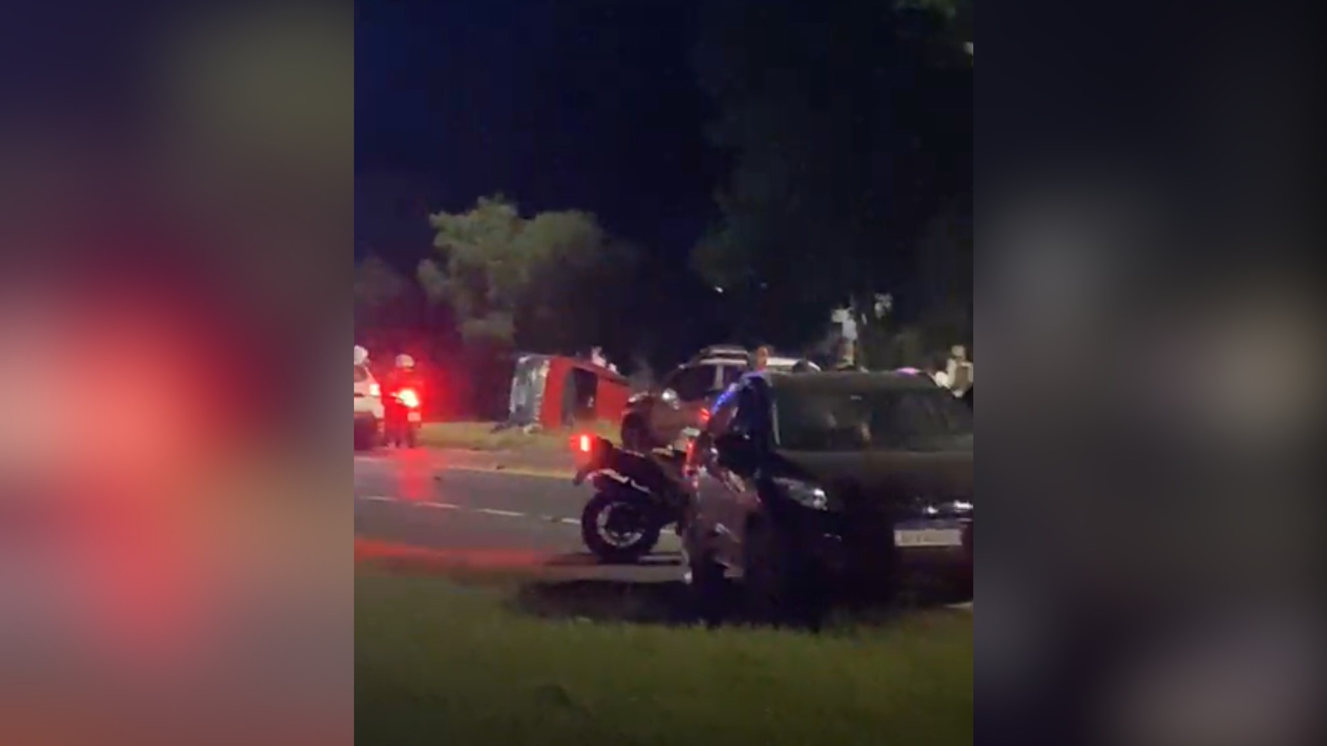 VÍDEO: Carro capota após perseguição policial com tiros, três ficam feridos e suspeito é preso pela PM em Uberlândia 