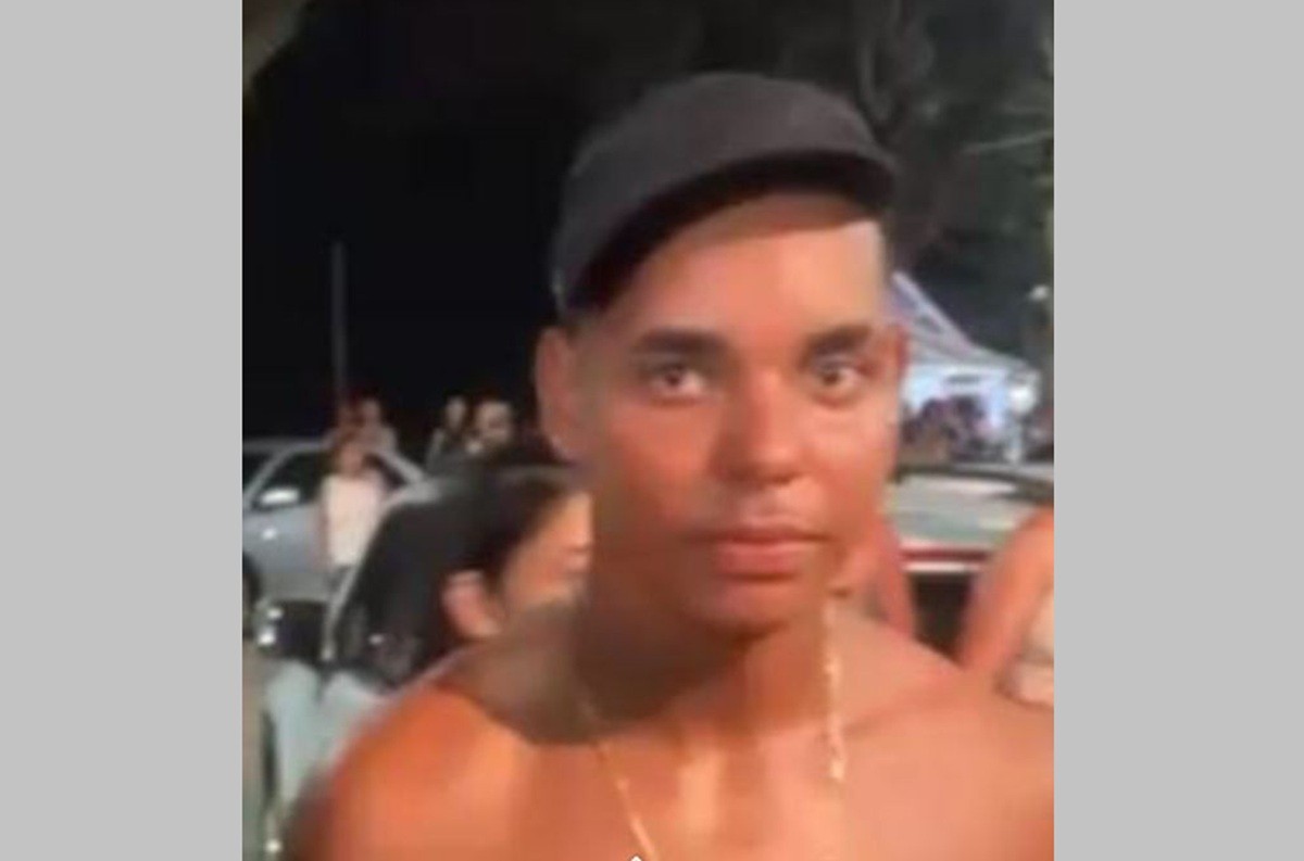 Moradores protestam após morte de jovem e cobram mais segurança em Campos dos Goytacazes
