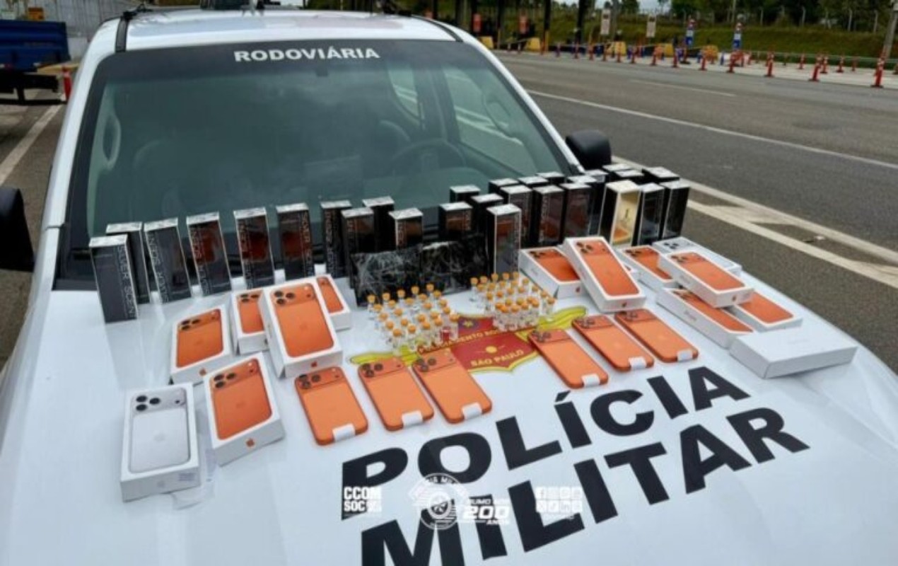 Celular, relógio, remédio e perfumes: polícia apreende produtos avaliados em R$ 50 mil com passageiro de ônibus no interior de SP